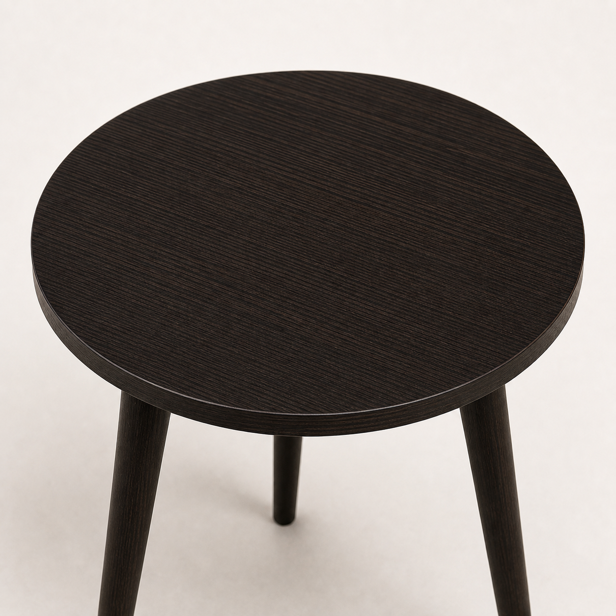 Wenge veneer on a finished side table
